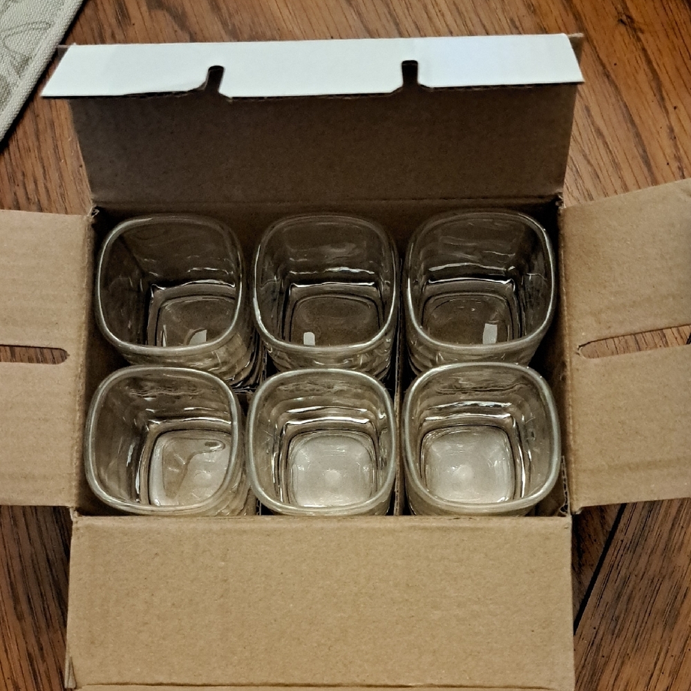 Jolt Transparent Shot Glass Collection - Picture 7 of 9